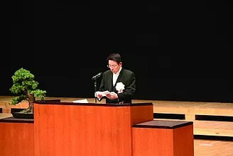 市制祭で取り組み宣言を行う市長