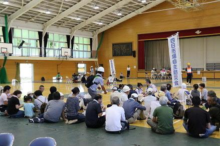 二中体育館での避難所開設・運営訓練の様子3の写真