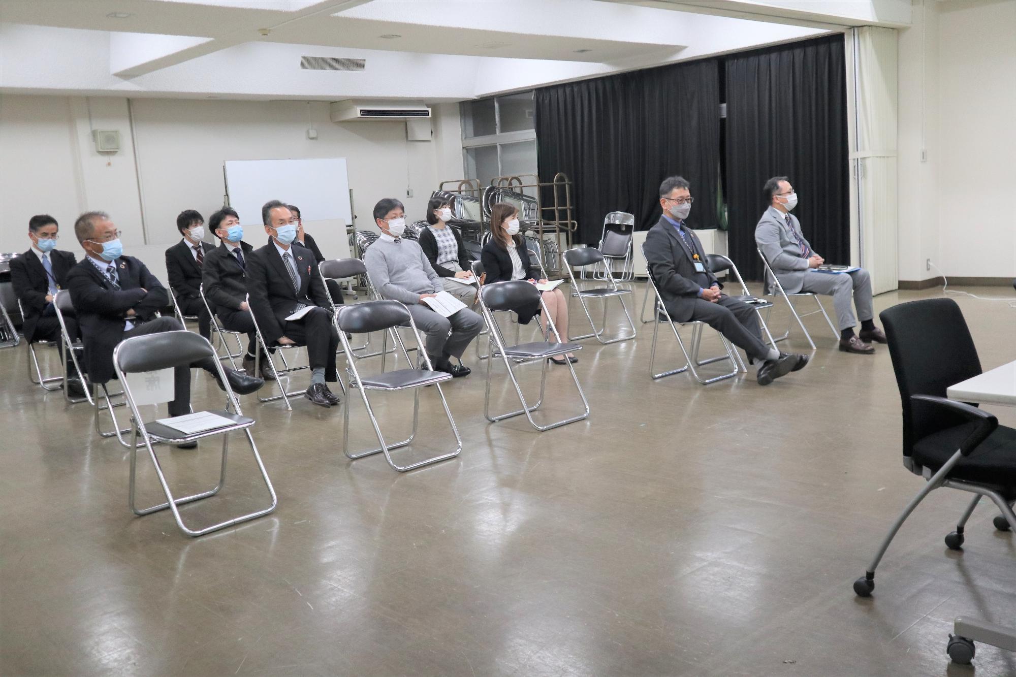 事業評価・提案会の様子の写真2