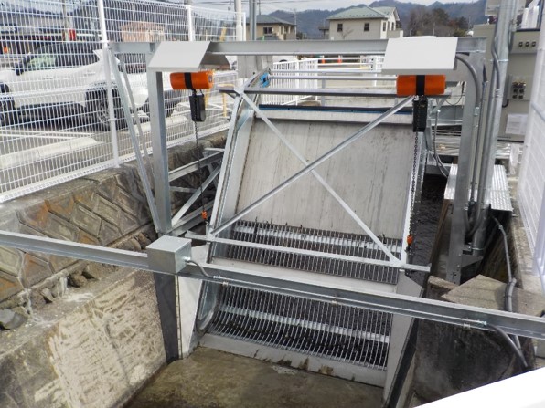 除塵機(都留市四日市場)の様子