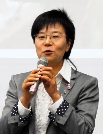 講師である萩原なつ子氏の写真