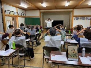 ヘッドケア講座の様子