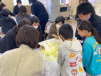 谷村第二小熟議の様子