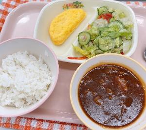 給食の写真