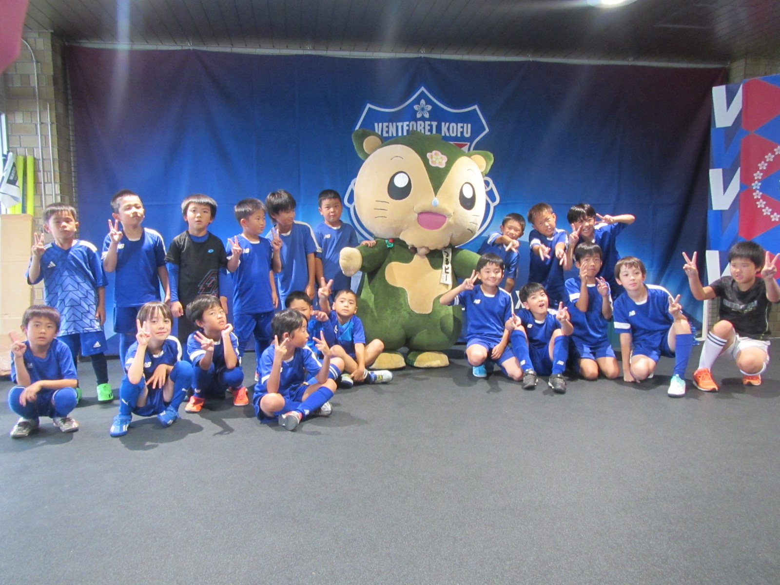 都留市のサッカー少年
