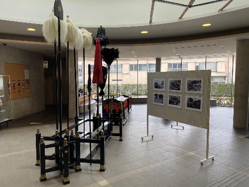 エントランスホール展示