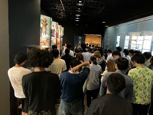 都留文科大学見学0608