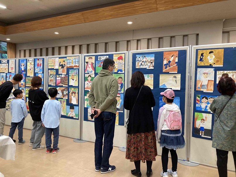 小中学生絵画展