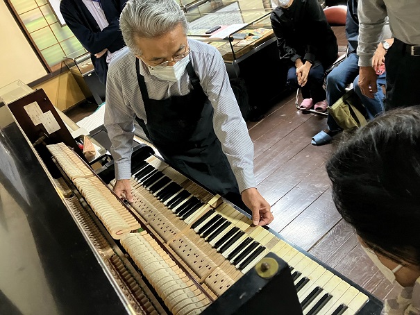 根津ピアノ調律見学会