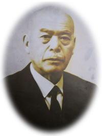 都留市初代市長、小林治郎の顔写真